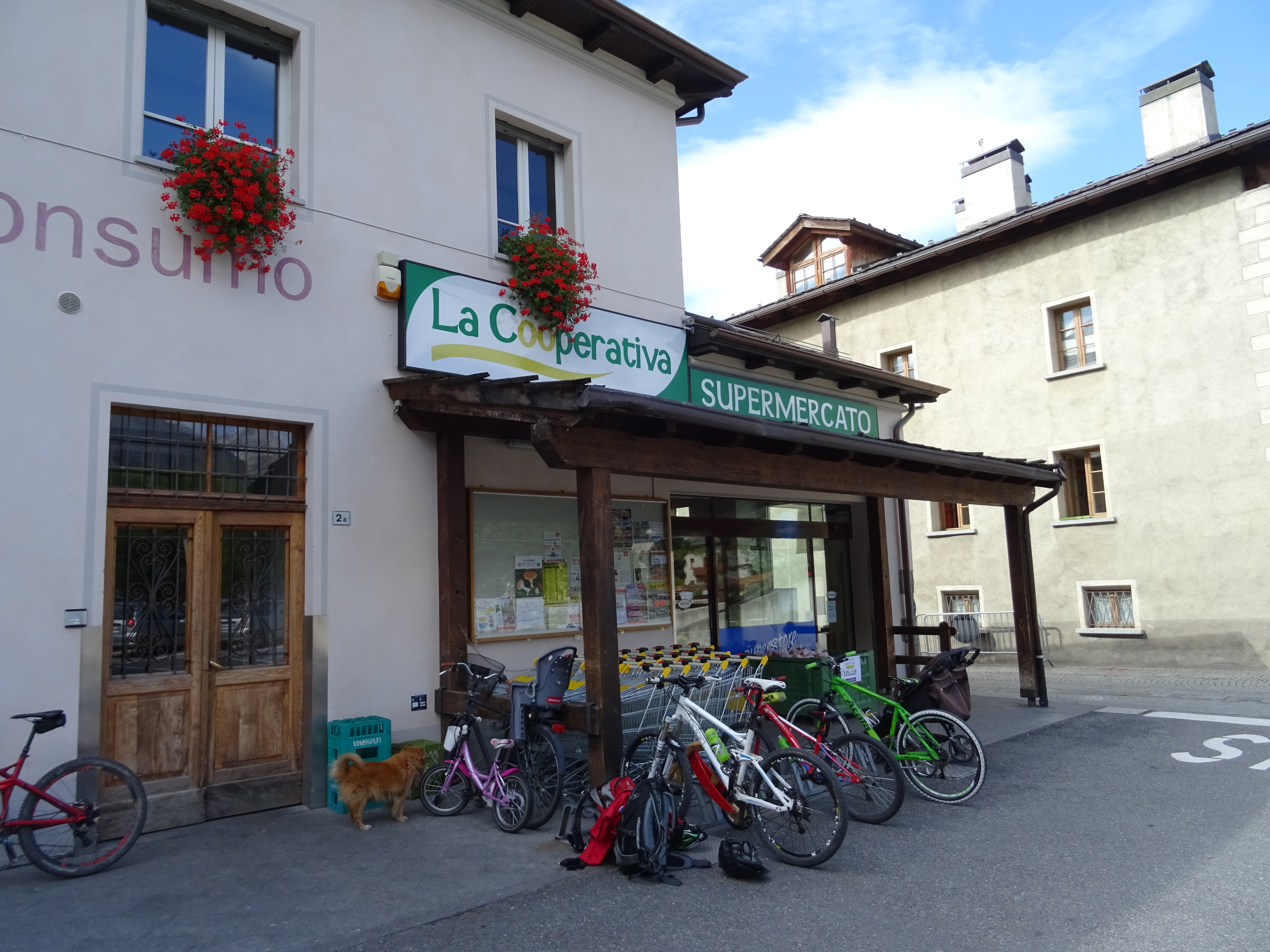 070487DD-C2B4-49FE-A404-21250F83516F