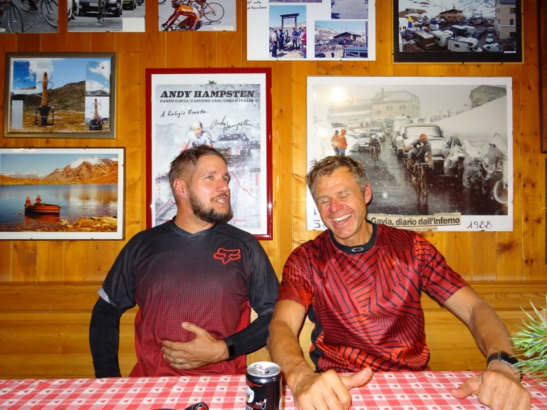 DA64C547-FECF-4AA5-B0FC-FB8C290EA1DC